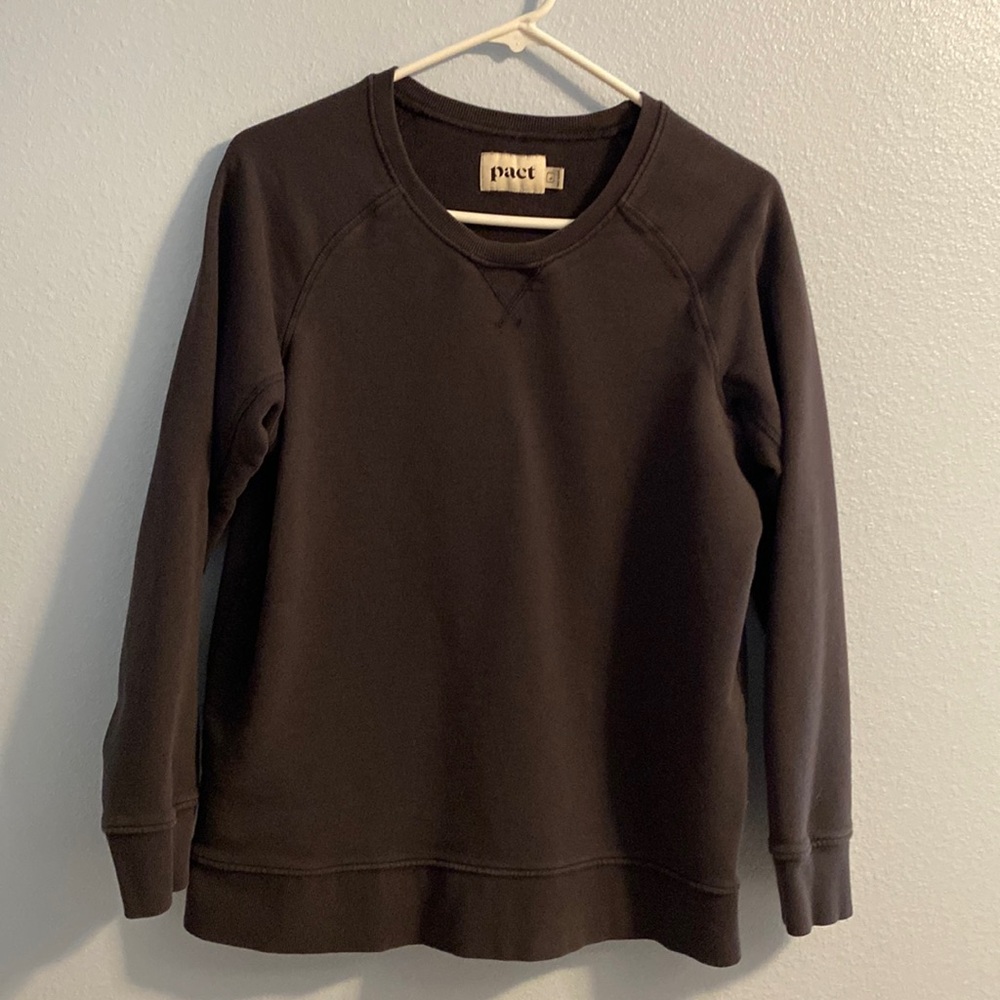 Pact women’s sweatshirt